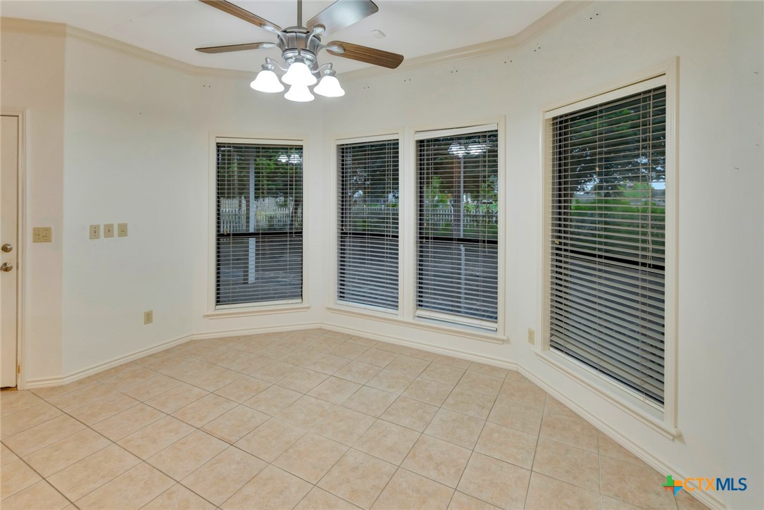 192 Huron Street Property Photo 18