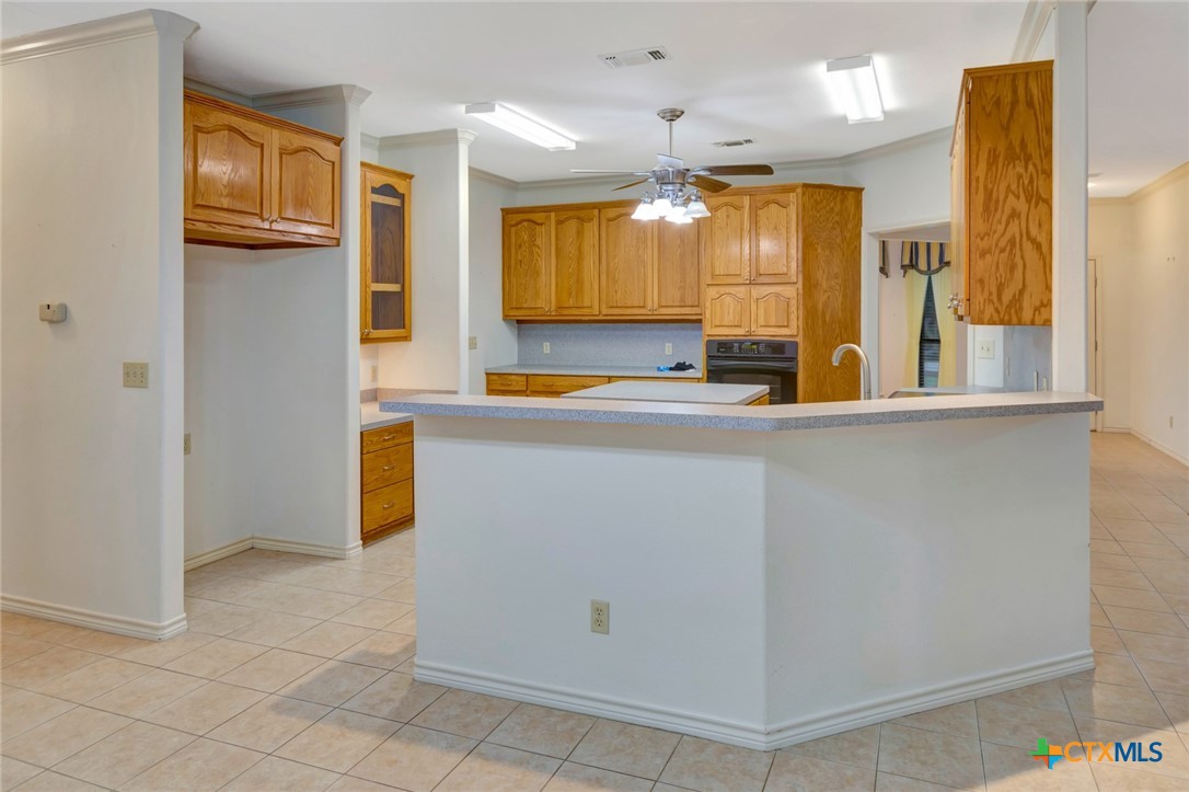 192 Huron Street Property Photo 19