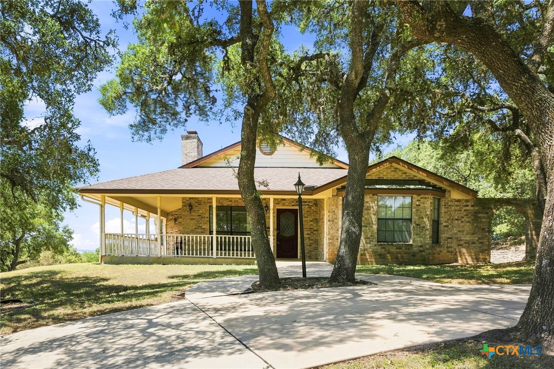 5691 Circle Oak Drive Property Photo 1