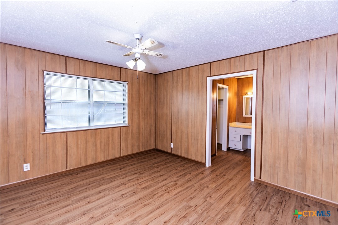 3205 Pin Oak Drive Property Photo 28