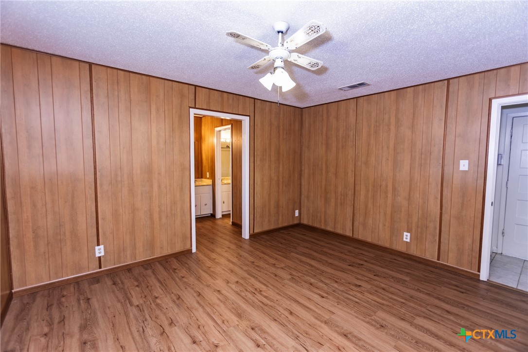 3205 Pin Oak Drive Property Photo 30