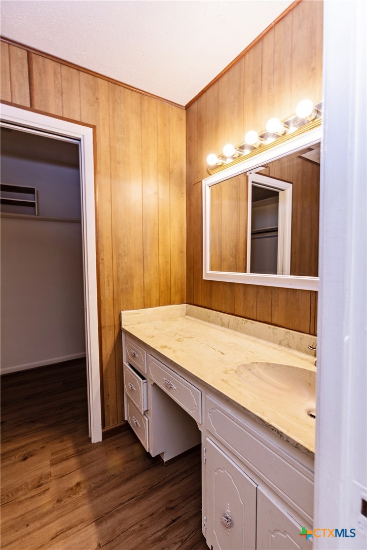 3205 Pin Oak Drive Property Photo 33