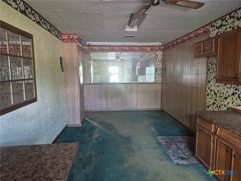 404 Svoboda Street Property Photo 23