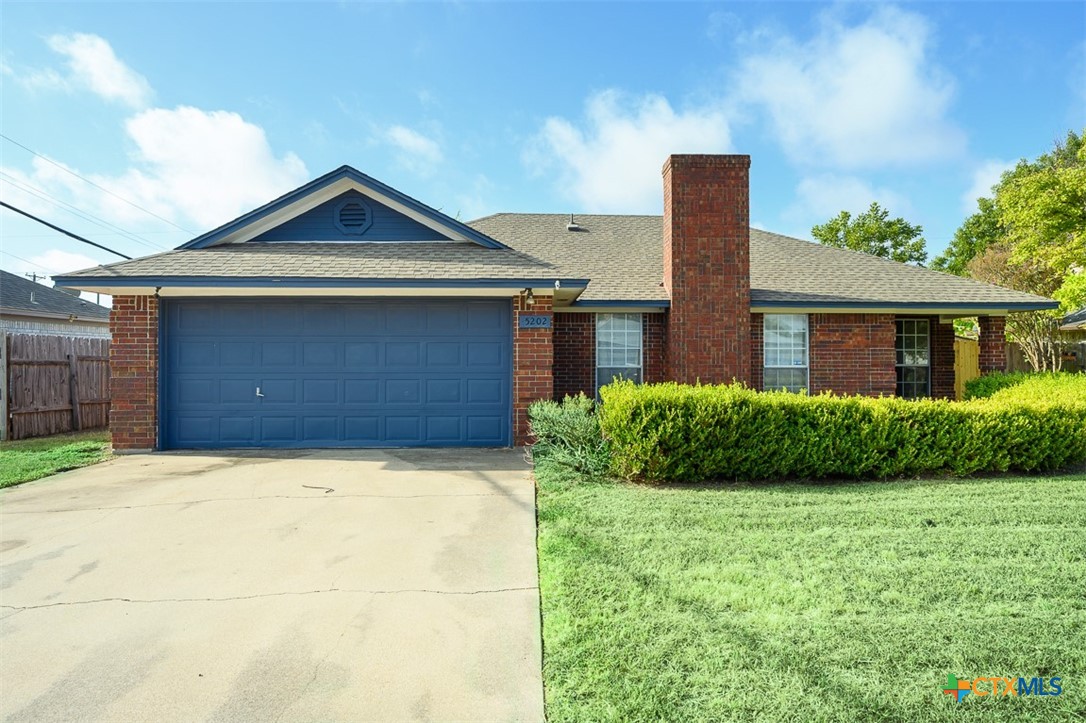 5202 Birdcreek Drive Property Photo 1