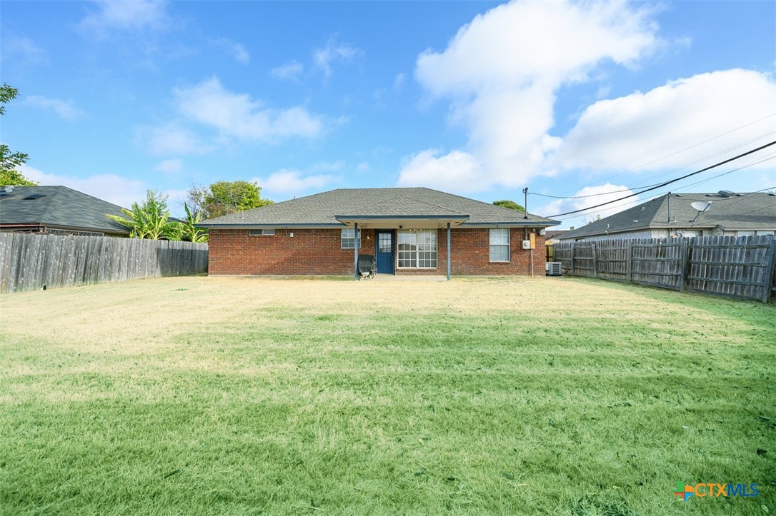 5202 Birdcreek Drive Property Photo 24