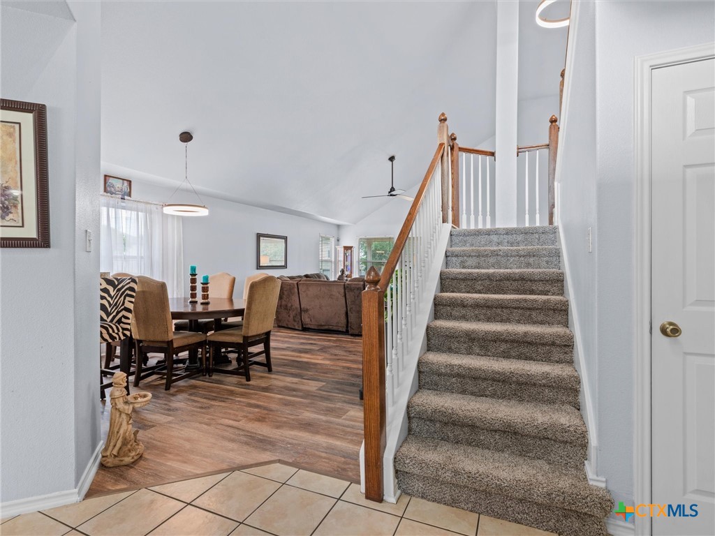 2449 Harris Circle Property Photo 3
