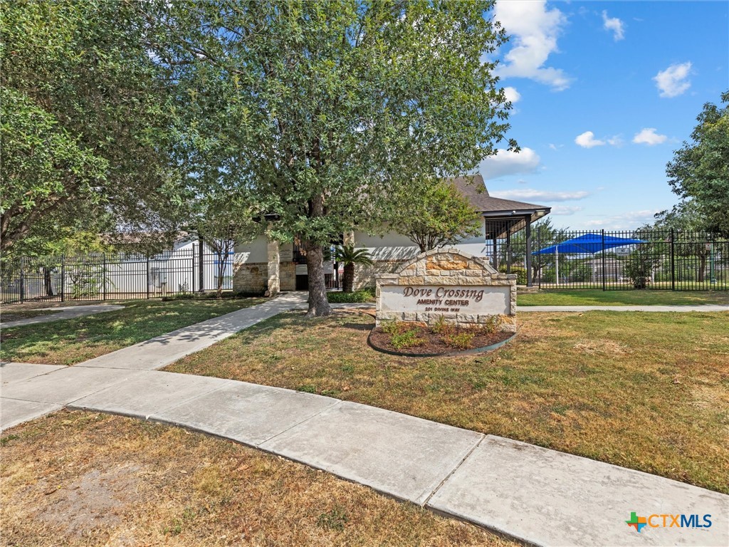 2449 Harris Circle Property Photo 40