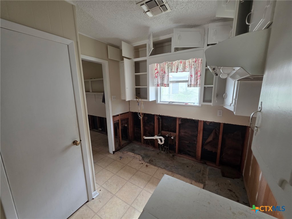 140 Darden Drive Property Photo 12