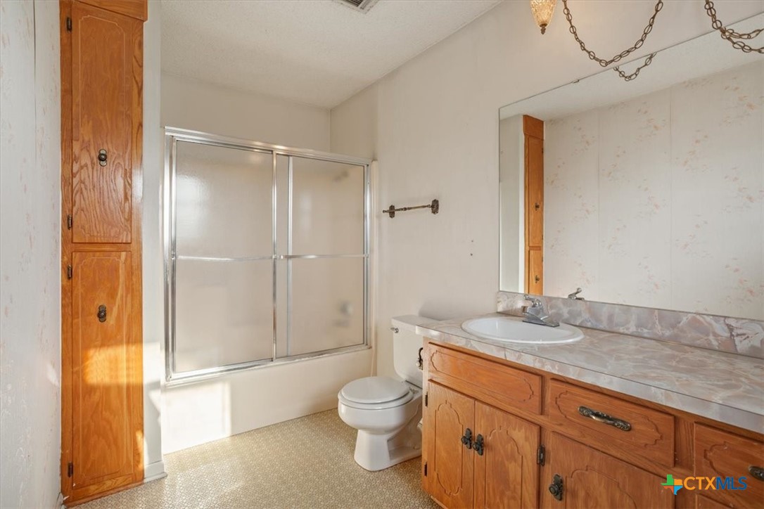 2300 County Road 147 Property Photo 21