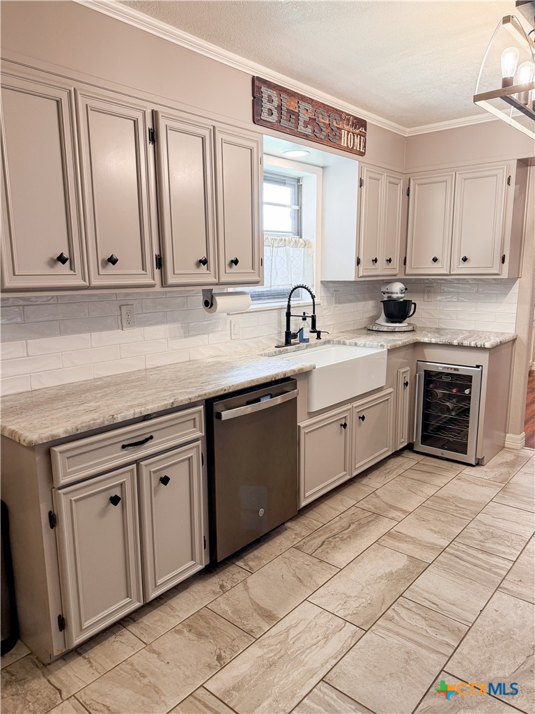 212 S 4th Street Property Photo 5