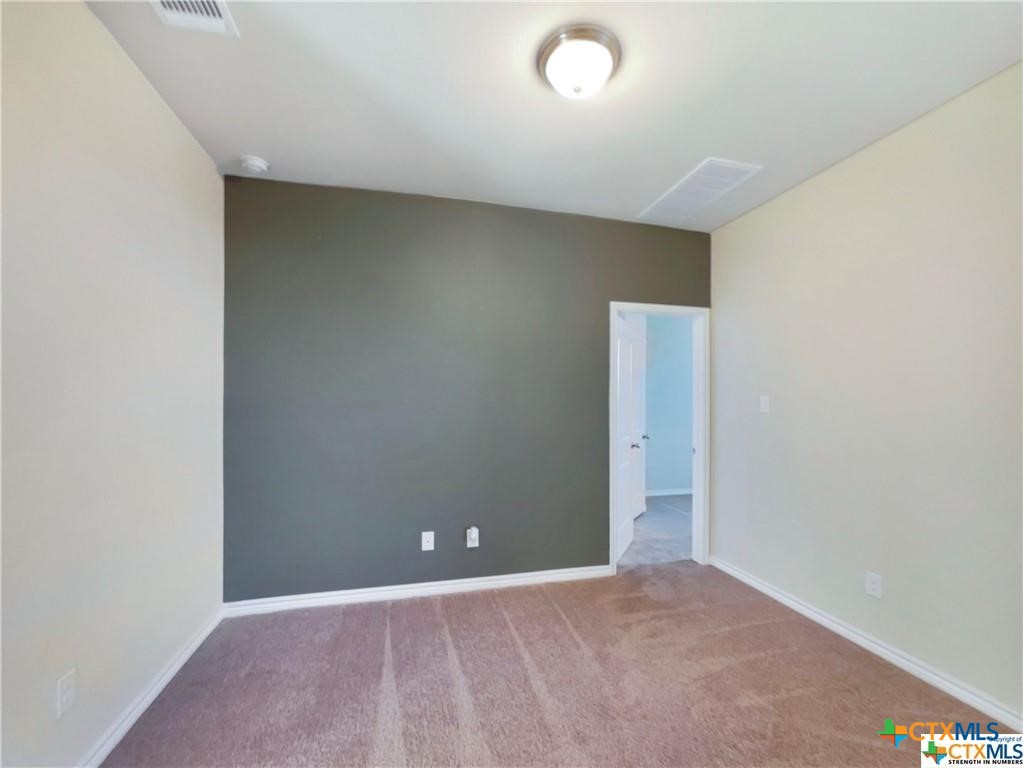 4702 Guildford Drive Property Photo 11