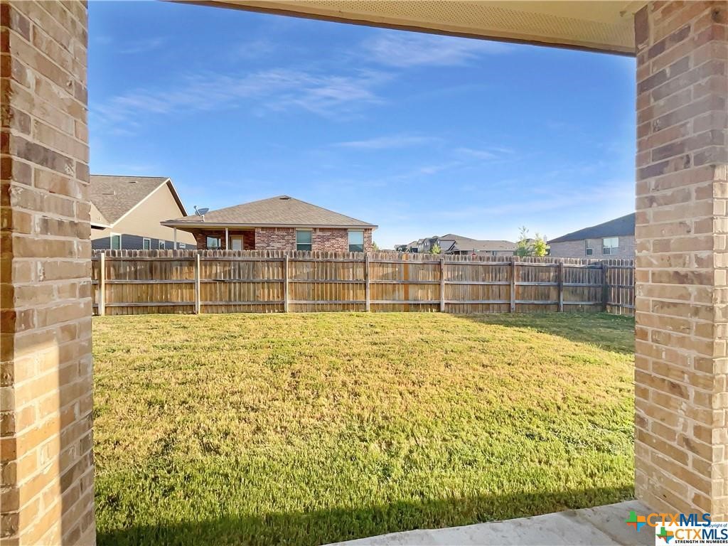 4702 Guildford Drive Property Photo 19