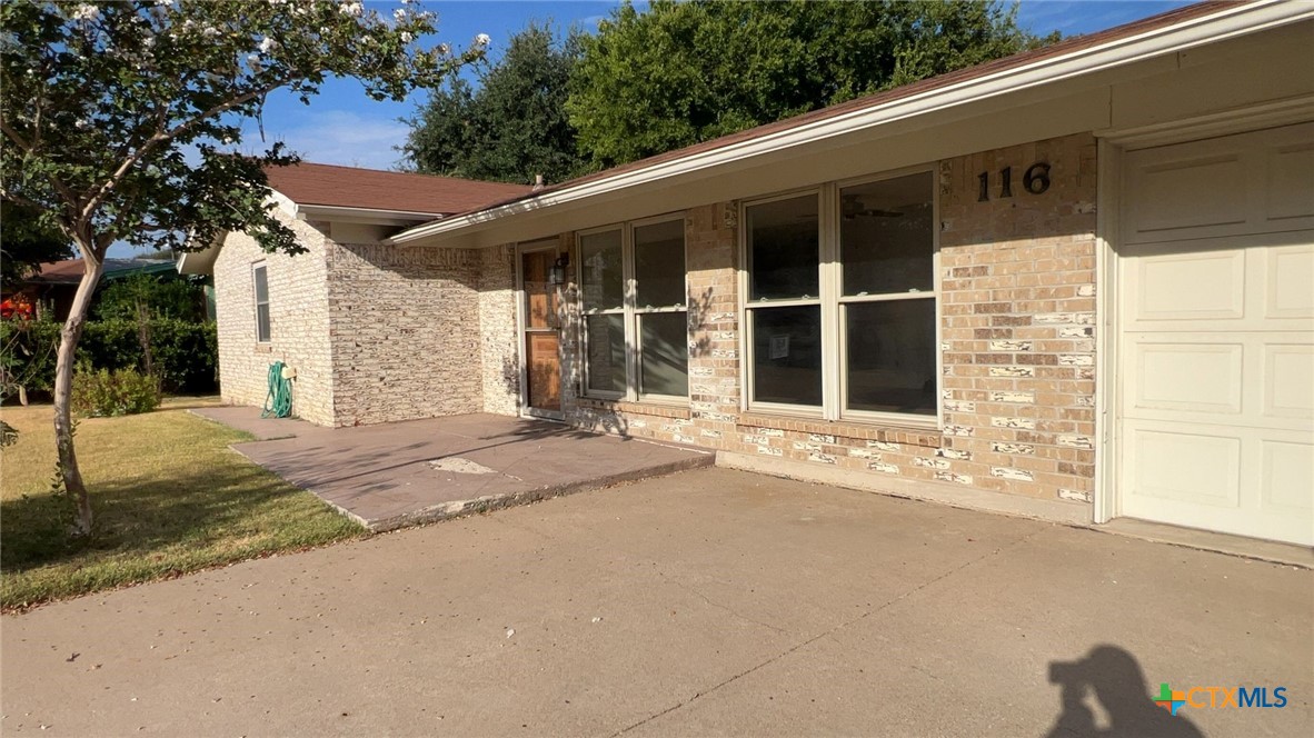 116 Carothers Street Property Photo 1