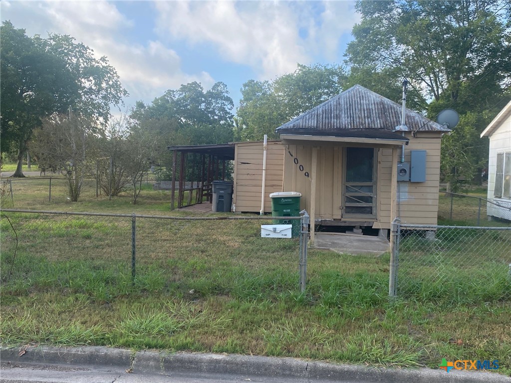 1009 Pine Street Property Photo 1