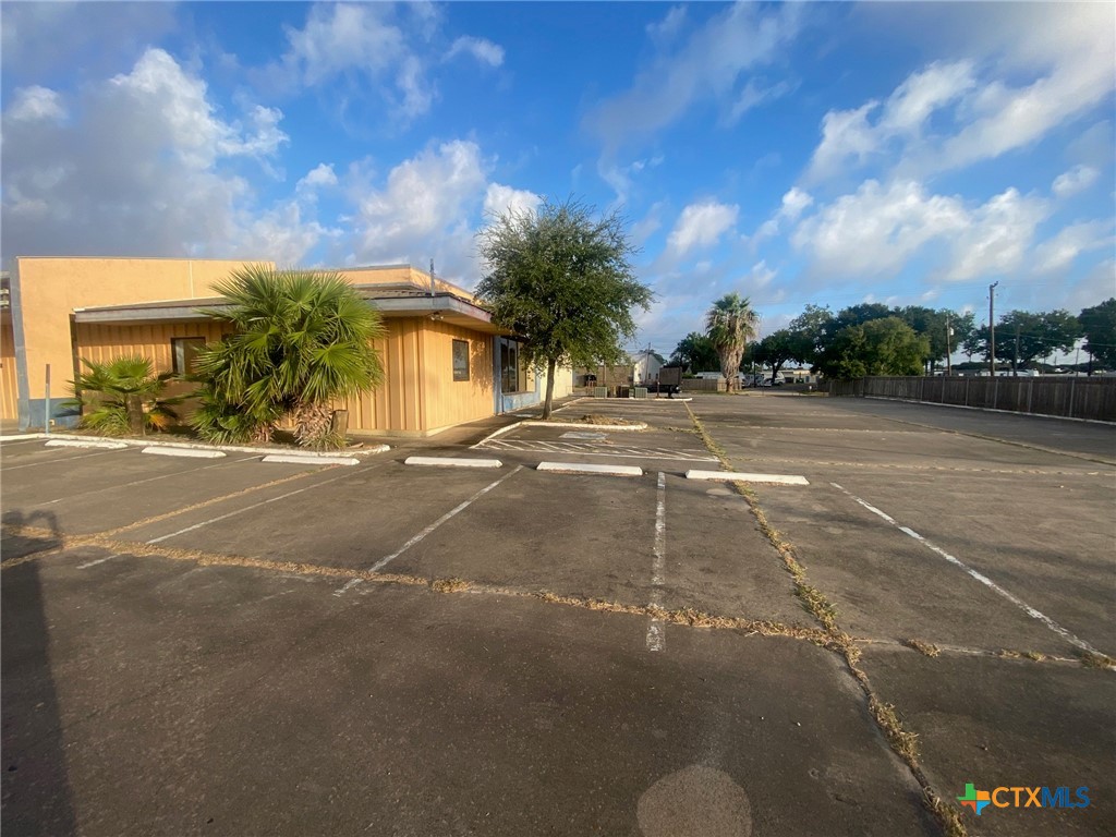 3402 Houston Highway Property Photo 2