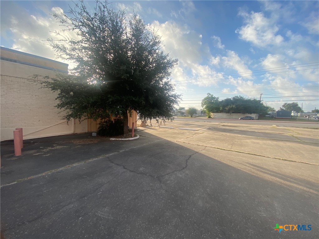 3402 Houston Highway Property Photo 3
