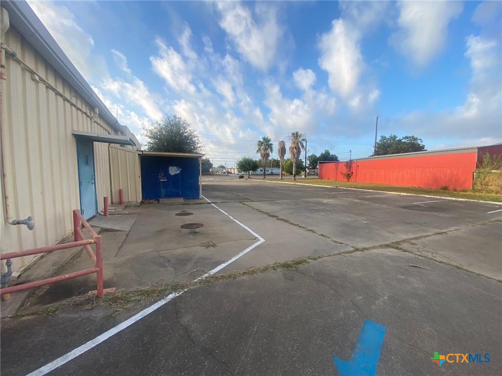 3402 Houston Highway Property Photo 4