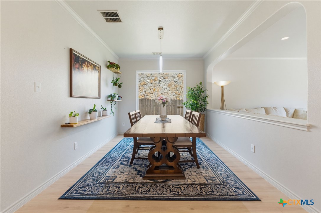 1806 Nicholas Zane Drive Property Photo 10