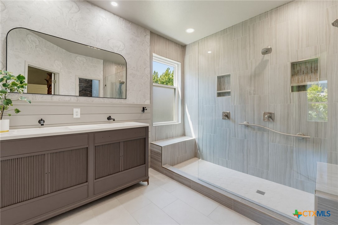 1806 Nicholas Zane Drive Property Photo 23