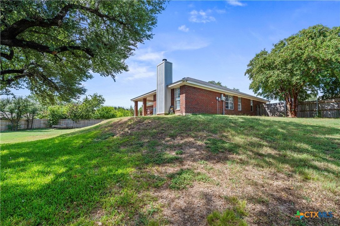 5104 Leaning Oak Drive Property Photo 33