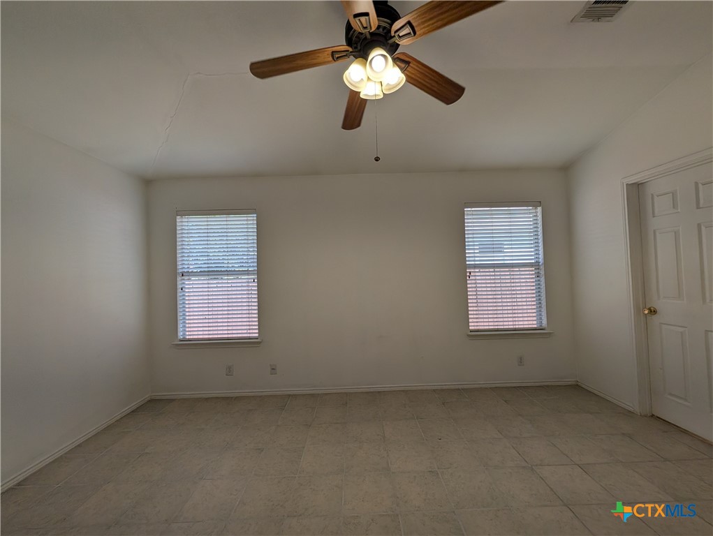 369 Starling Creek Property Photo 13