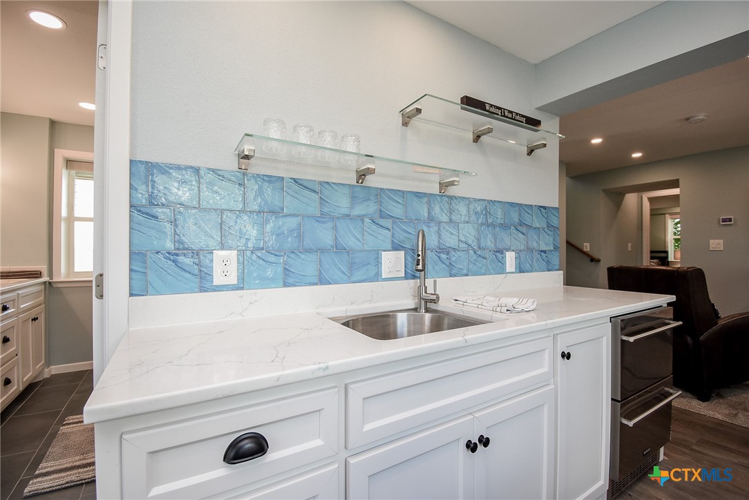 1440 W Bayshore Drive Property Photo 15