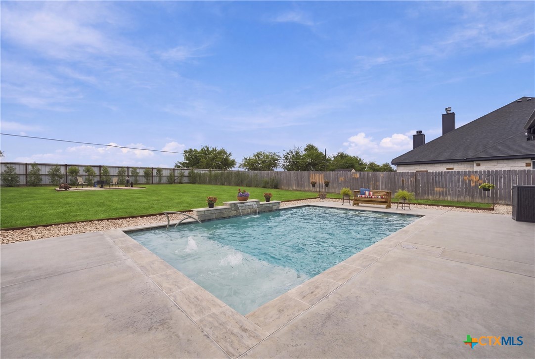 8151 Travertine Lane Property Photo 30