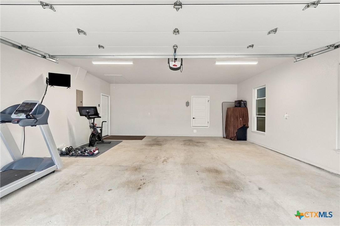 8151 Travertine Lane Property Photo 40