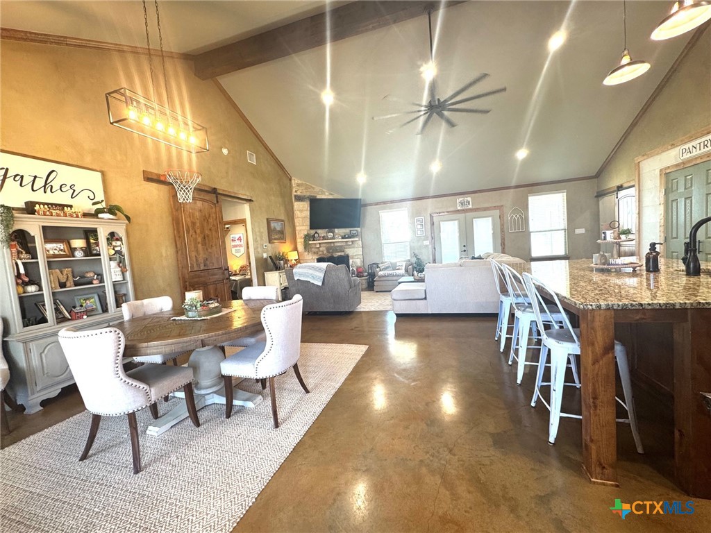 516 Cedar Mountain Road Property Photo 4