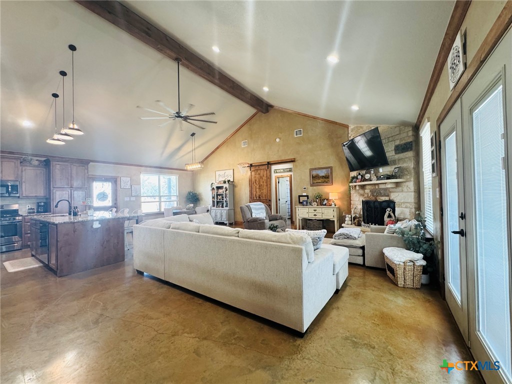 516 Cedar Mountain Road Property Photo 9