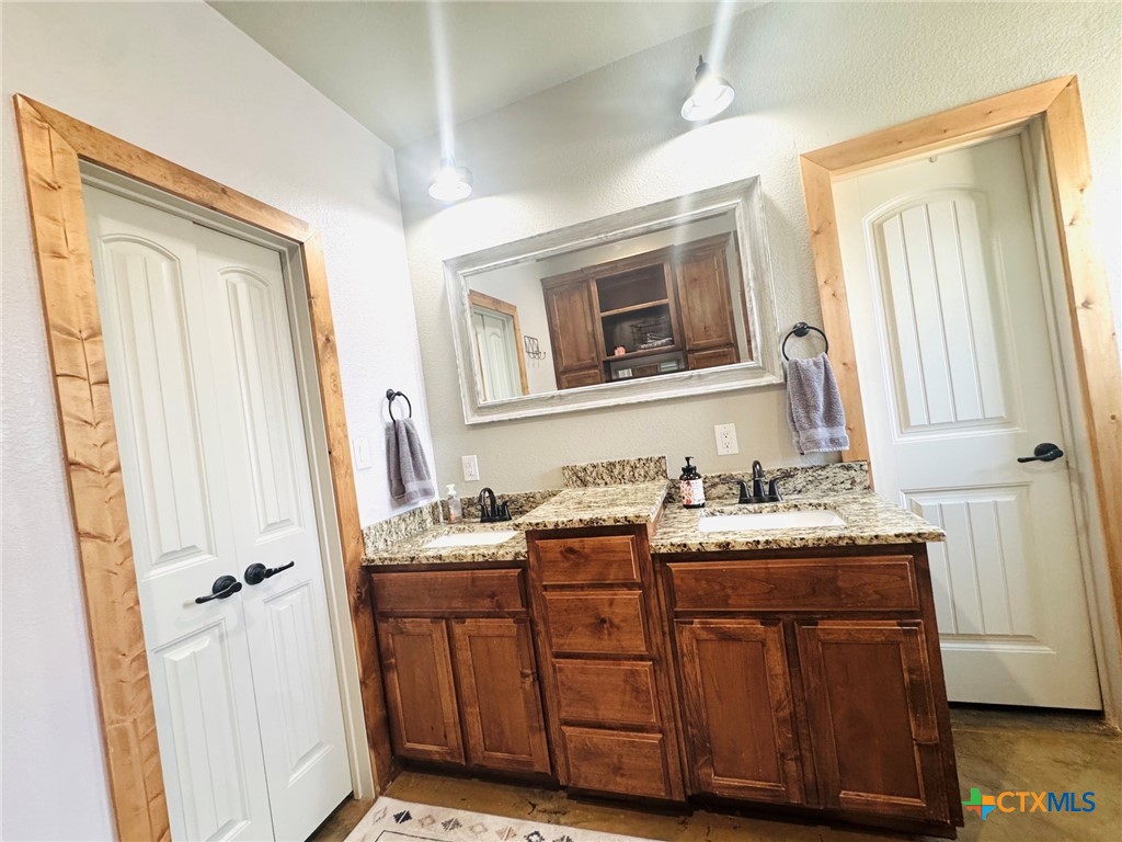 516 Cedar Mountain Road Property Photo 14