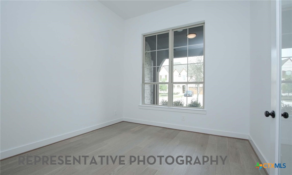 1823 Haecker View Property Photo 12