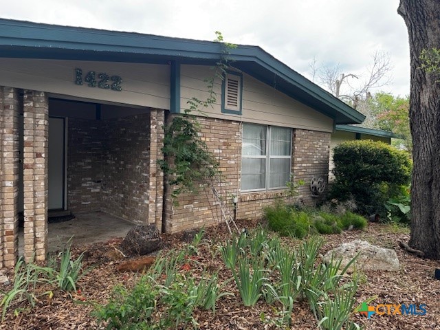 1422 Mockingbird Lane Property Photo 1