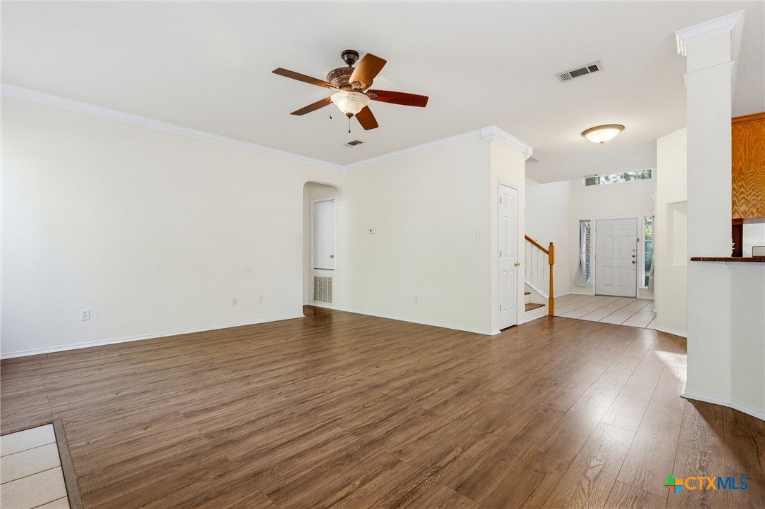 2416 Catawba Loop Property Photo 4