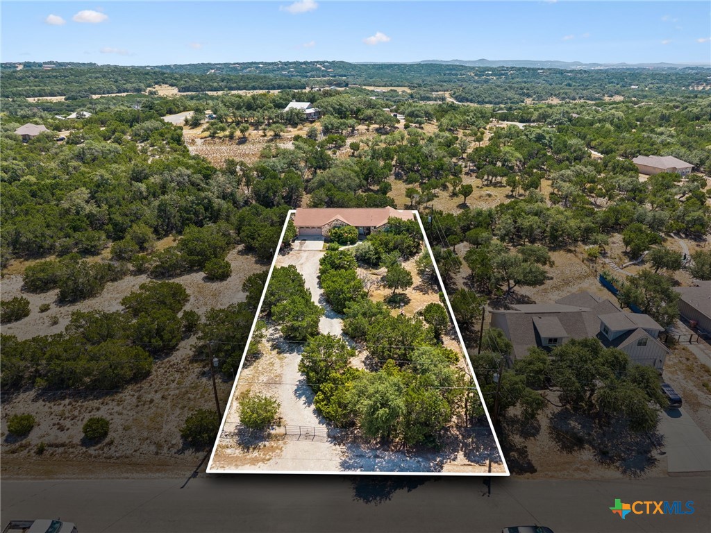 1157 Lasso Loop Property Photo 2