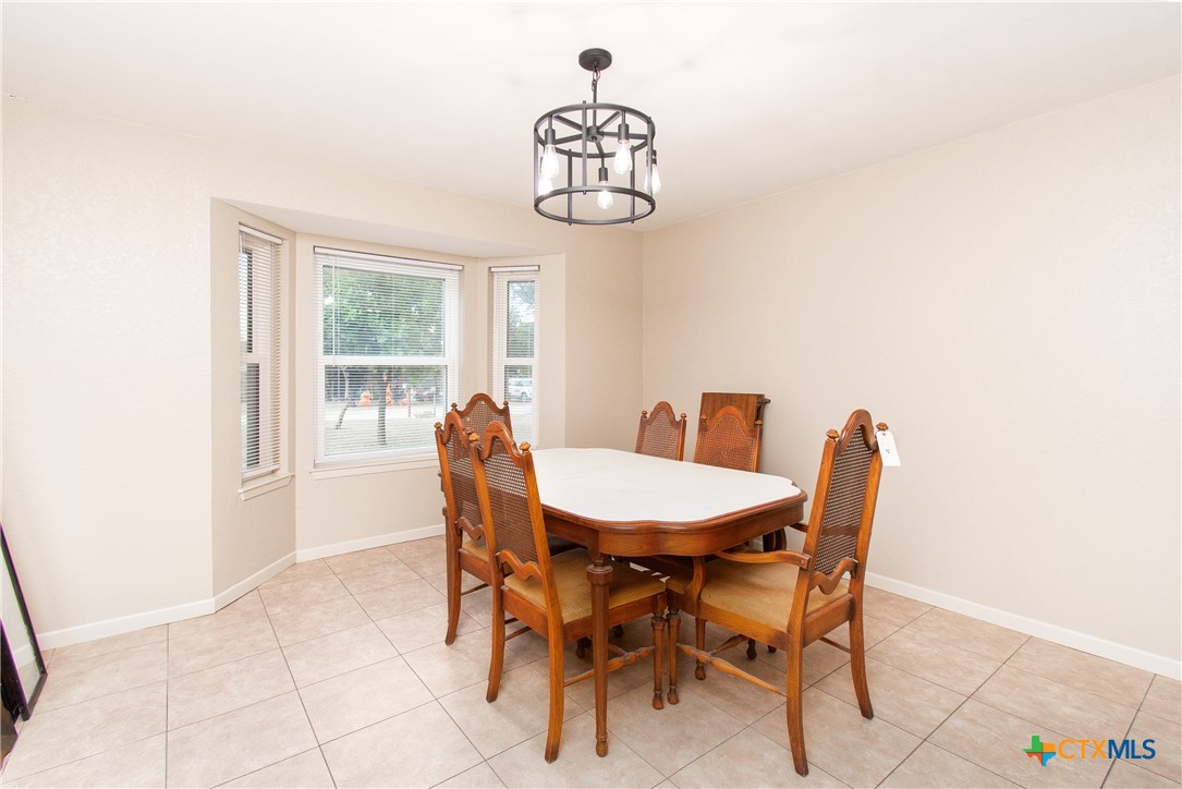 13302 Estate Trail Property Photo 7