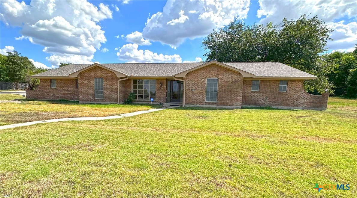 517 S Roy Reynolds Drive Property Photo 1