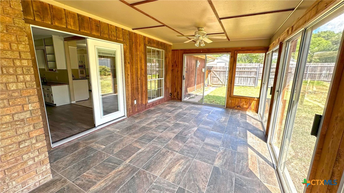 517 S Roy Reynolds Drive Property Photo 31