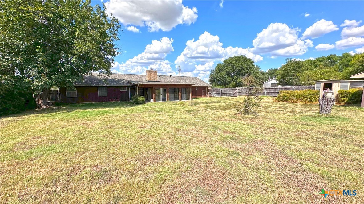 517 S Roy Reynolds Drive Property Photo 35