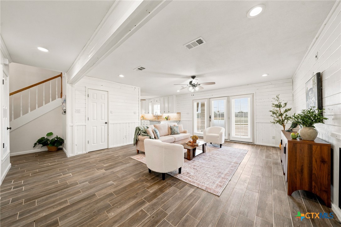 5112 Old Caufield Ranch Road Property Photo 10