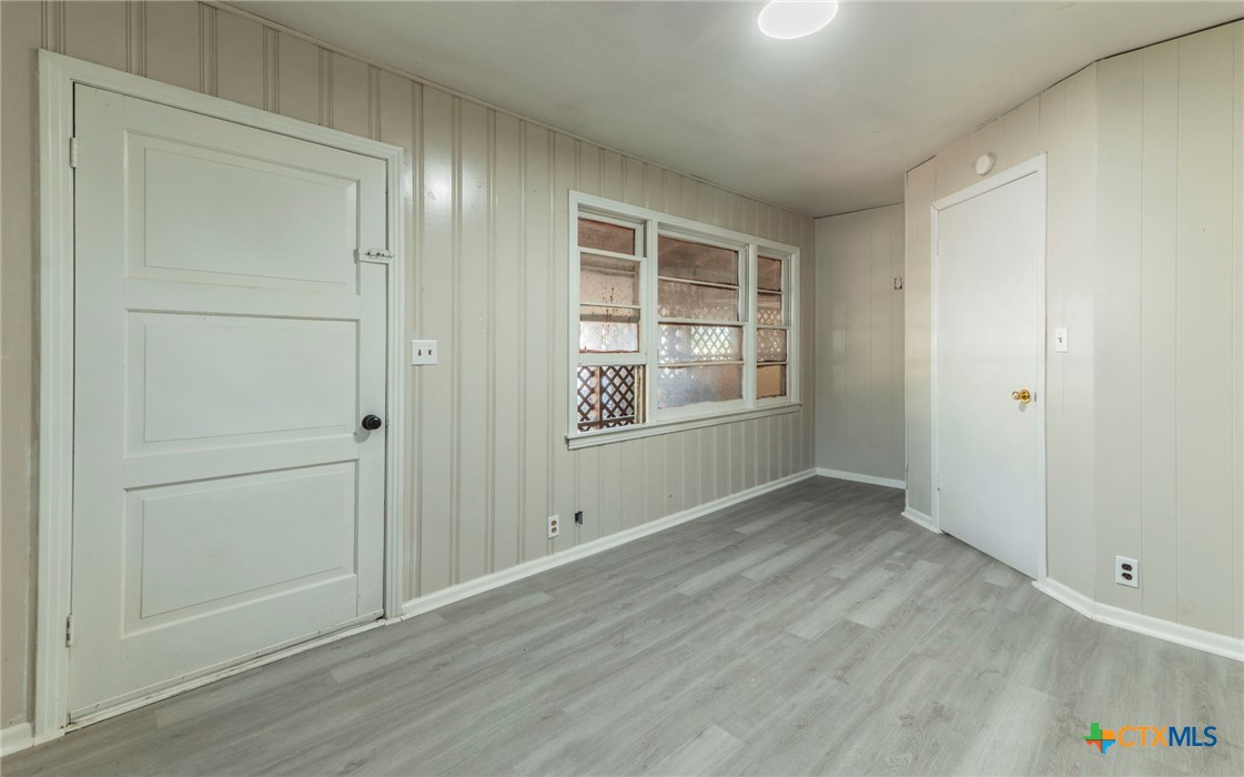 574 Oaklawn Drive Property Photo 11