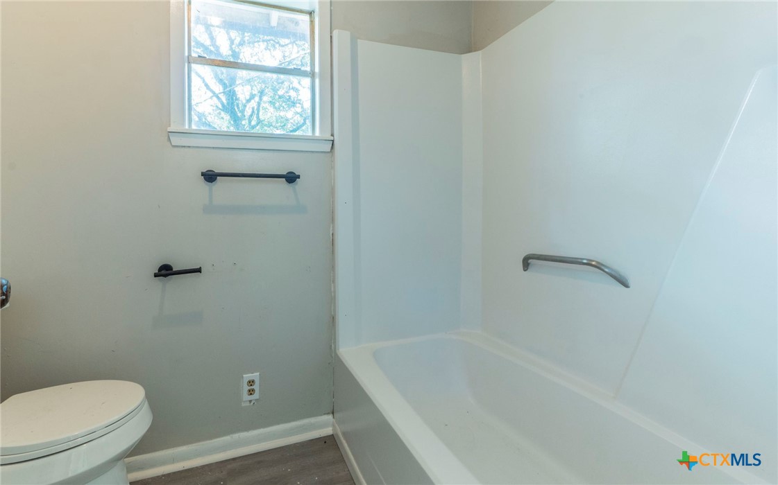 574 Oaklawn Drive Property Photo 15