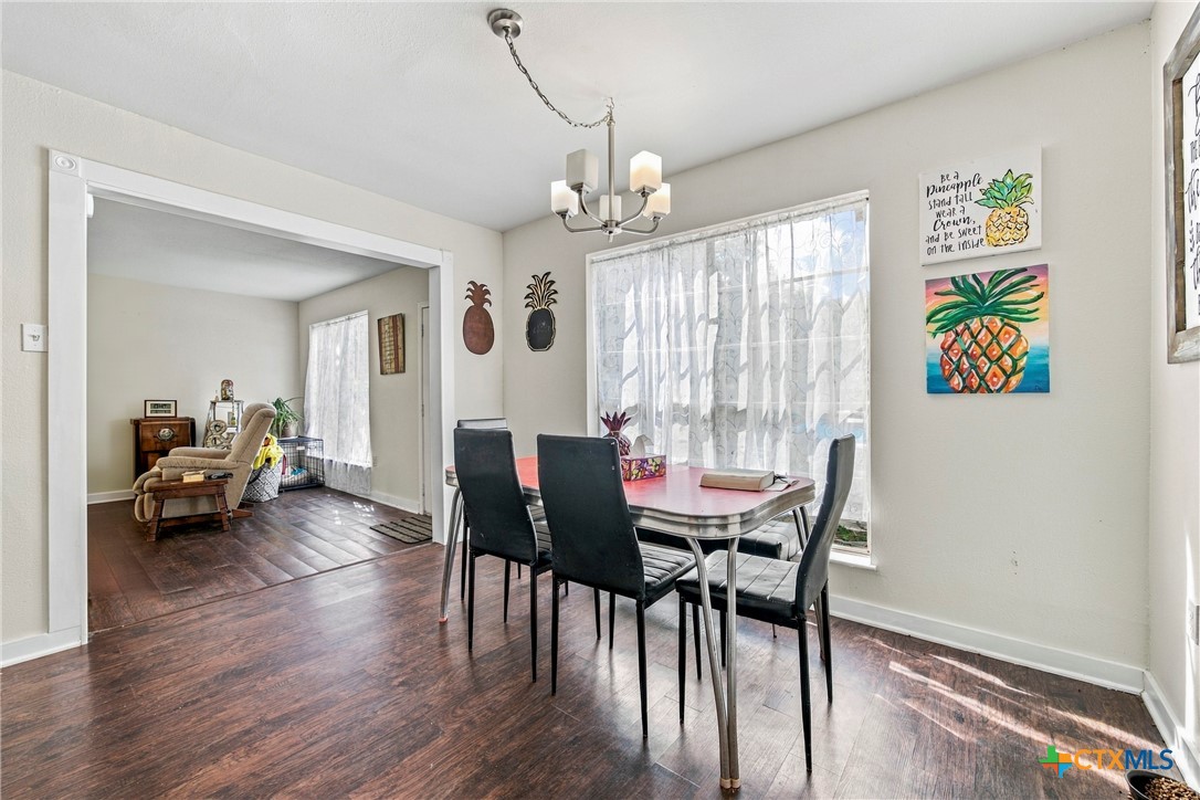 310 Park Village Lane Property Photo 4