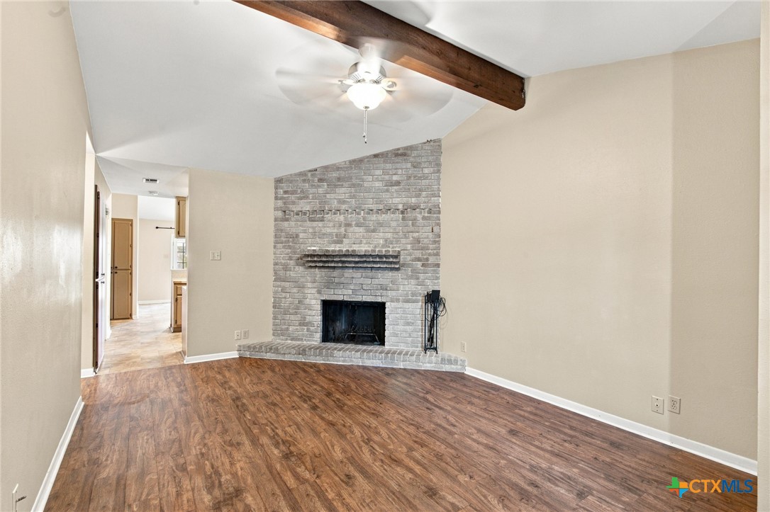 208 Versailles Street Property Photo 7