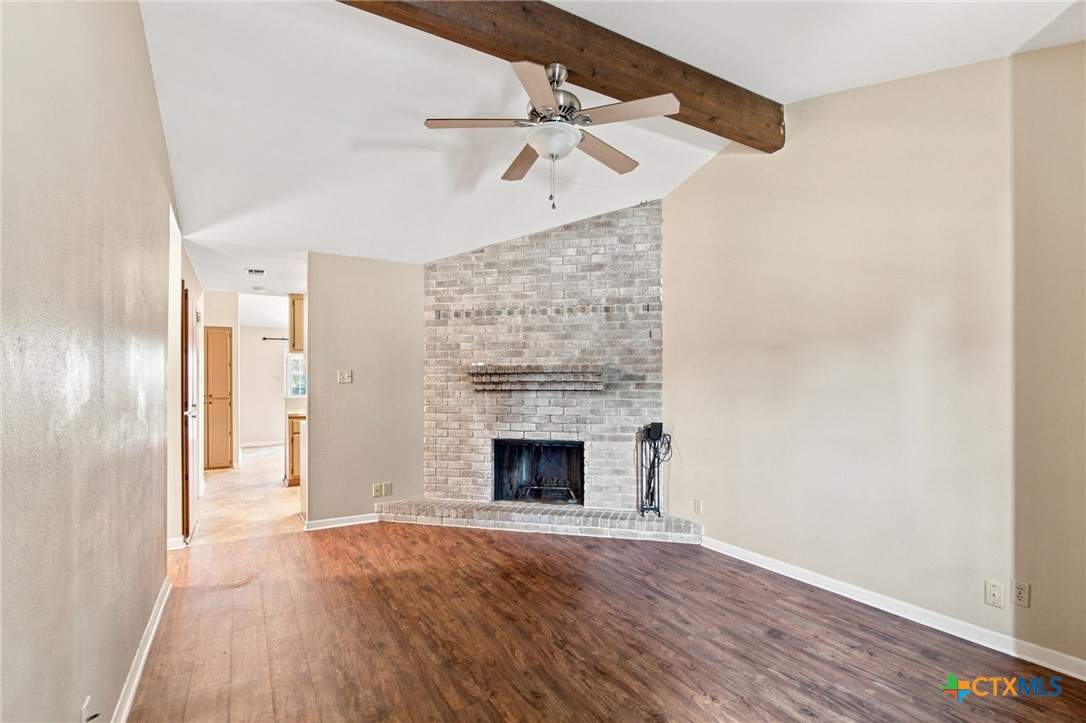 208 Versailles Street Property Photo 8