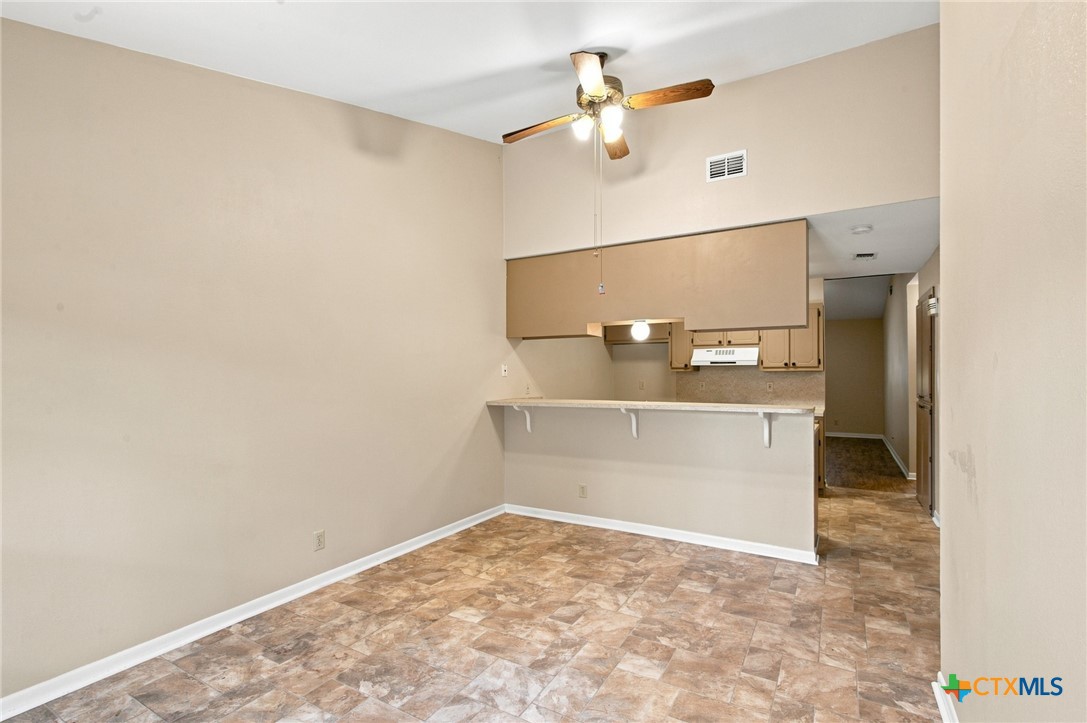 208 Versailles Street Property Photo 11