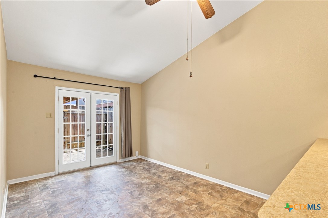 208 Versailles Street Property Photo 15
