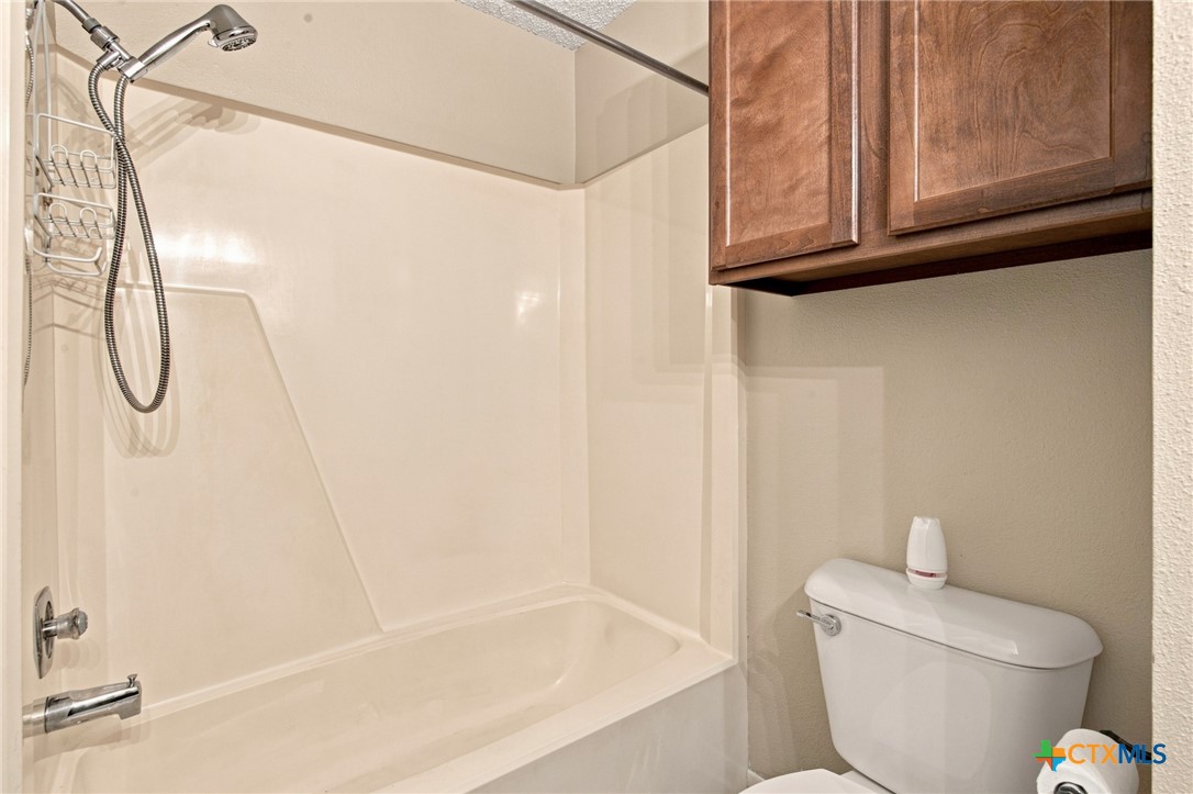 208 Versailles Street Property Photo 23