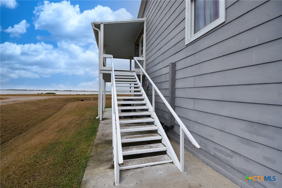 965 Porpoise Drive Property Photo 10