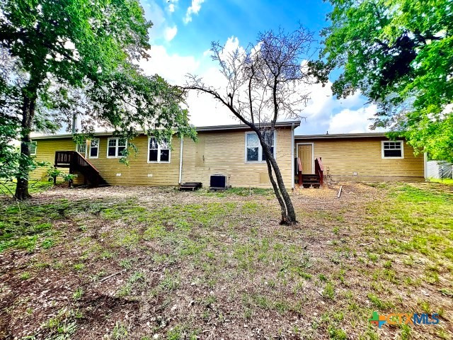 614 County Road 3220 Property Photo 3